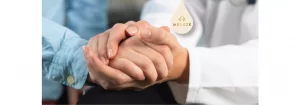 Medeze bàn giao mẫu tế bào gốc máu cuống rốn cho Viện nghiên cứu Tế bào gốc và Công nghệ gen Vinmec trong điều kiện lưu trữ tốt nhất với thiết bị vận chuyển chuyên dụng Cryogenic Vapour Shipper