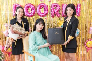 Diệp Lâm Anh tin tưởng dịch vụ tế bào gốc medeze